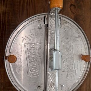 Whirley Pop Stovetop Popcorn Popper